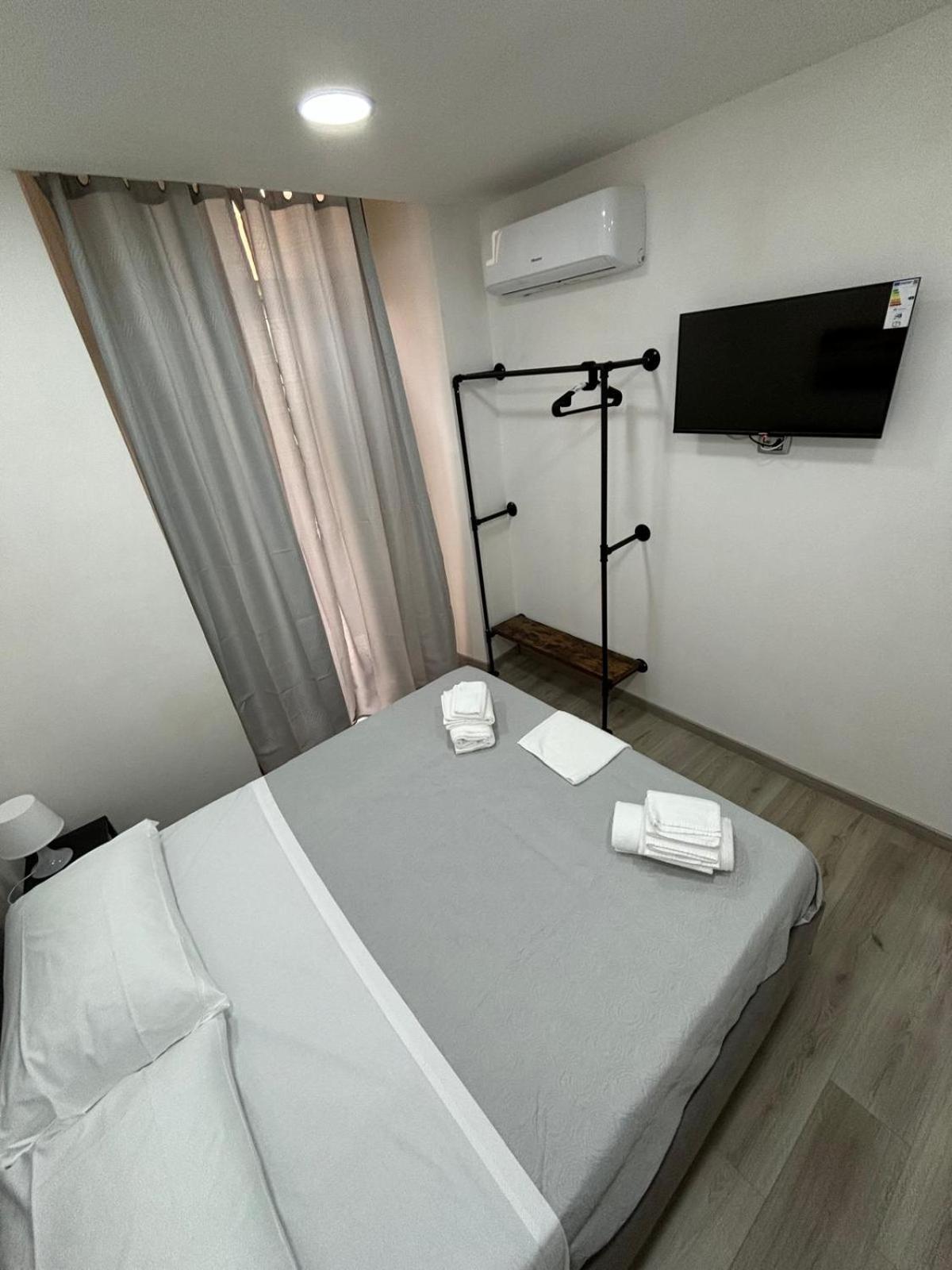 Na City Rooms Neapel Exterior foto