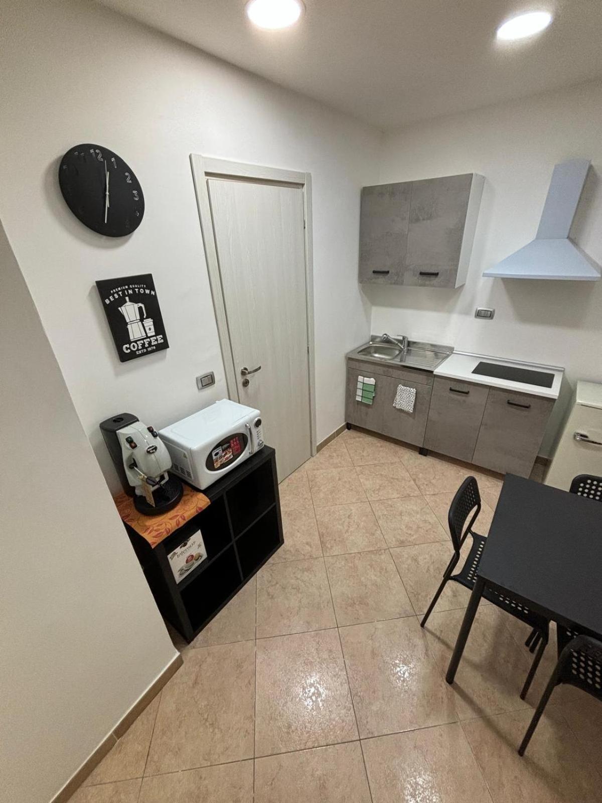 Na City Rooms Neapel Exterior foto