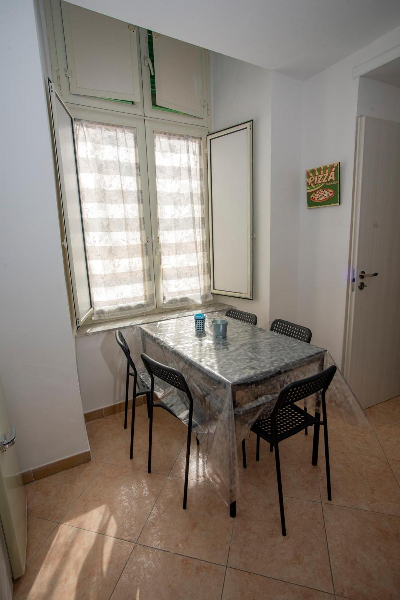 Na City Rooms Neapel Exterior foto