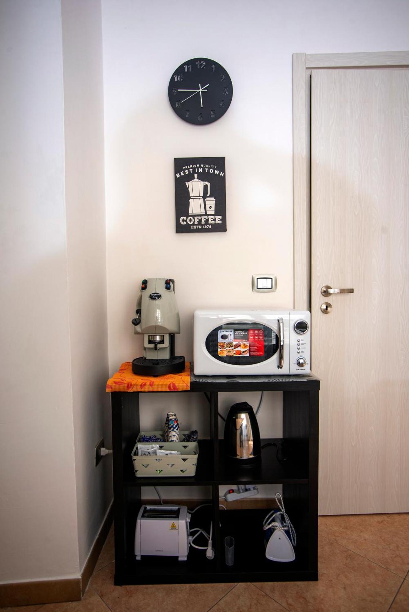 Na City Rooms Neapel Exterior foto
