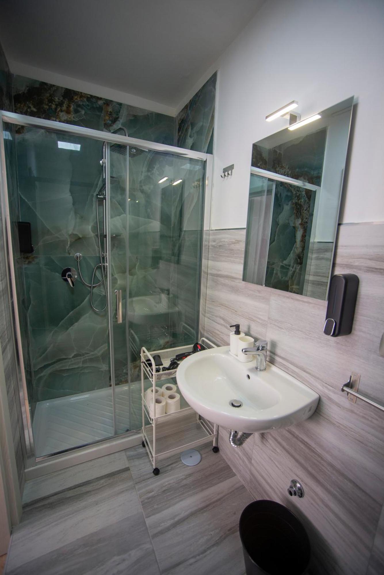 Na City Rooms Neapel Exterior foto
