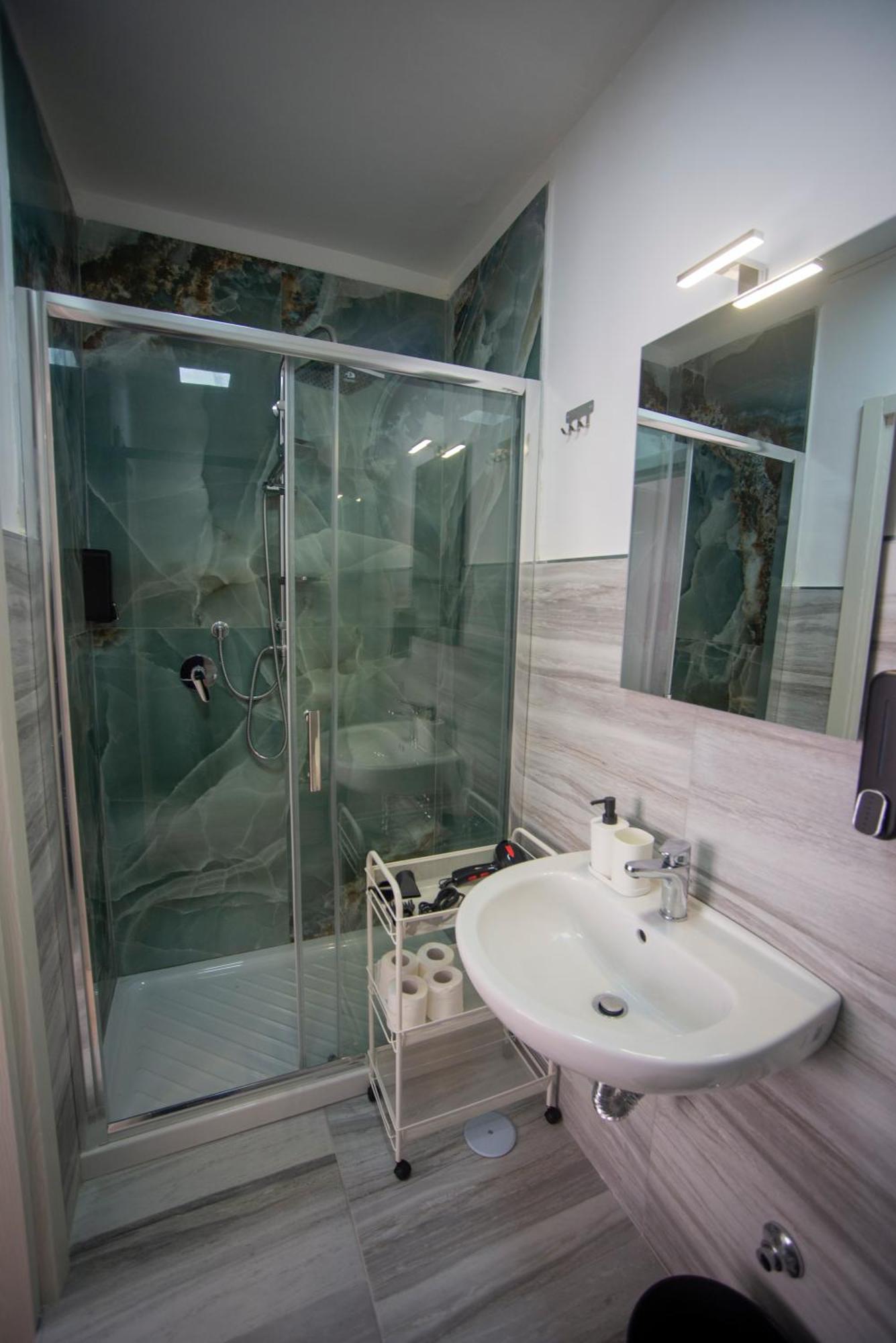 Na City Rooms Neapel Exterior foto