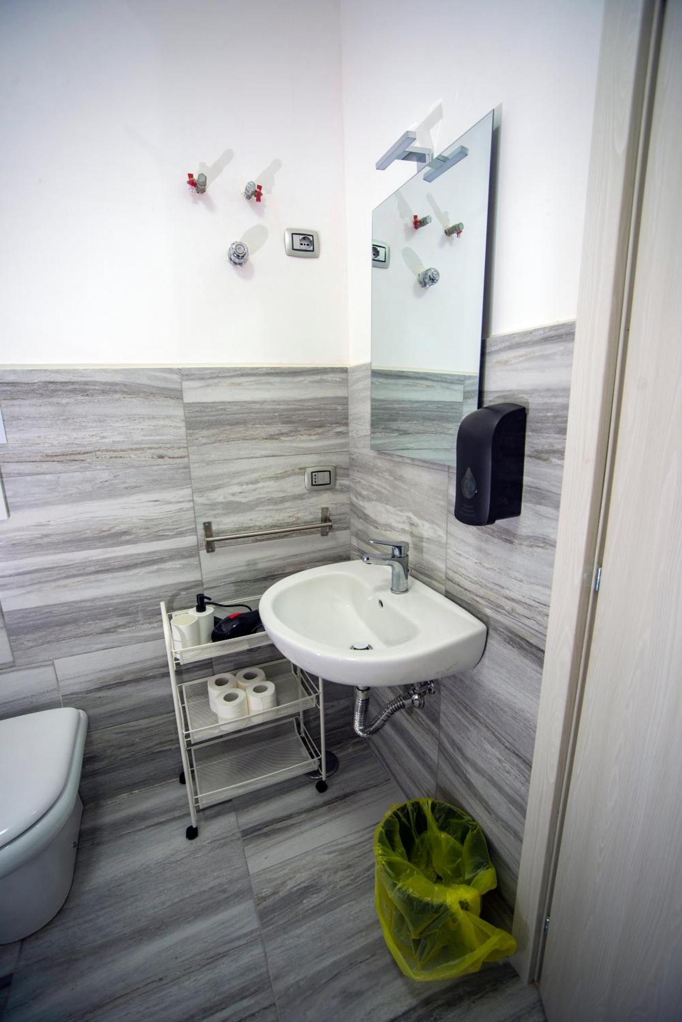 Na City Rooms Neapel Exterior foto