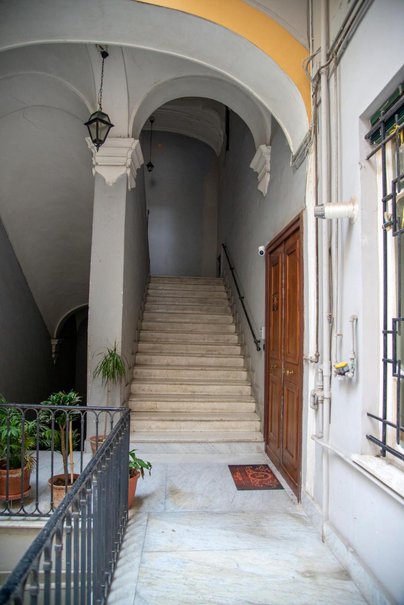 Na City Rooms Neapel Exterior foto