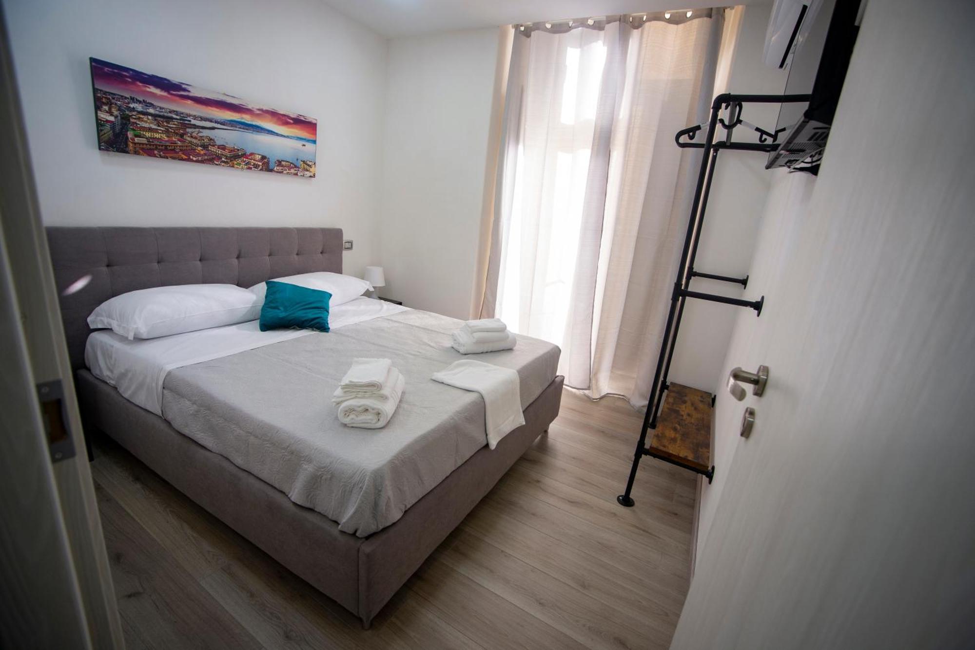 Na City Rooms Neapel Exterior foto