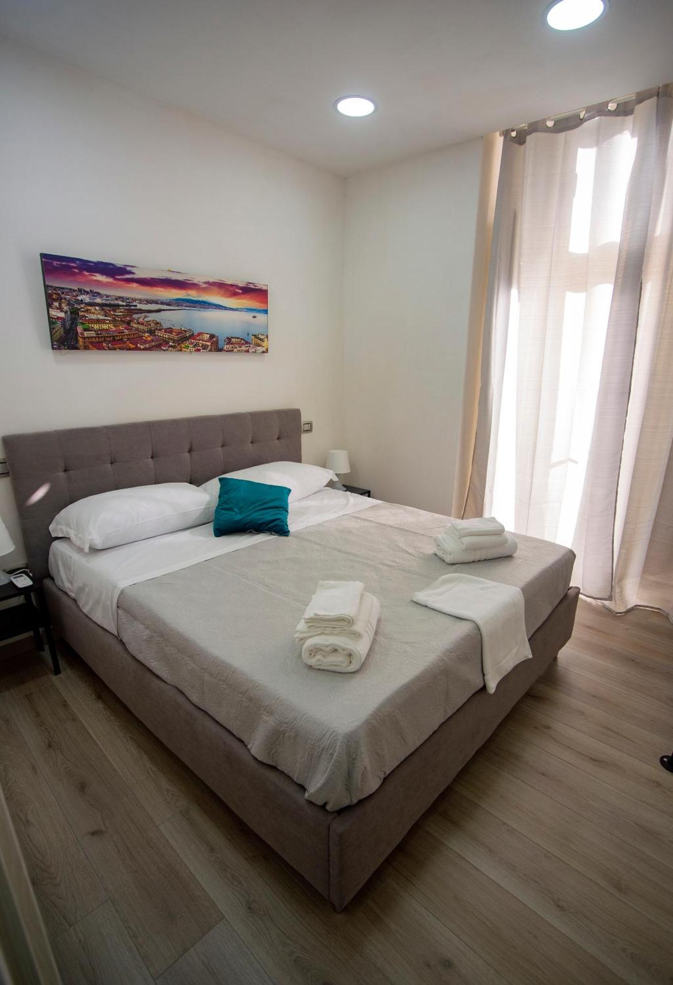 Na City Rooms Neapel Exterior foto