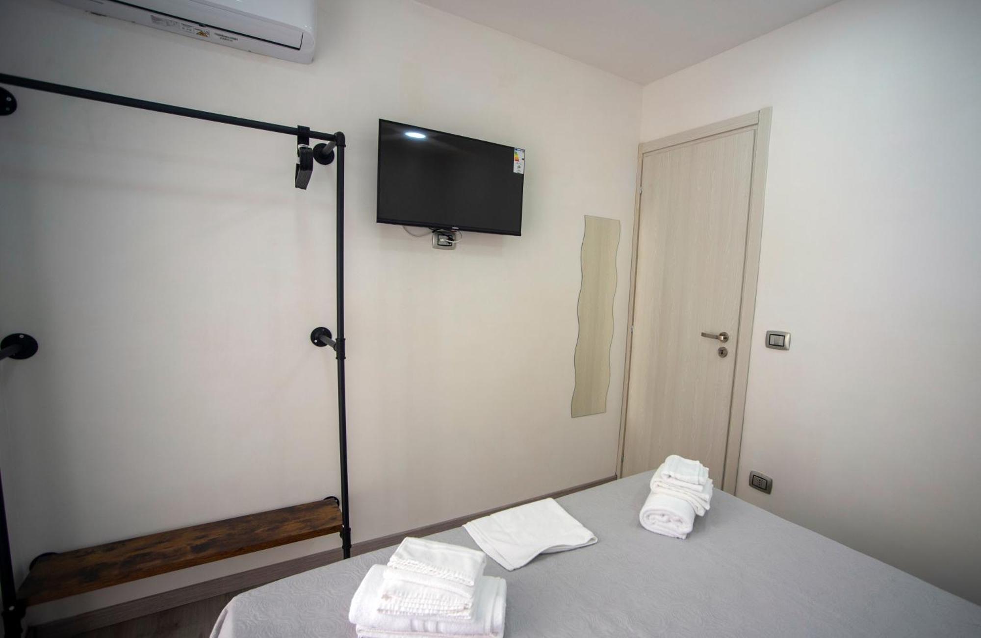 Na City Rooms Neapel Exterior foto